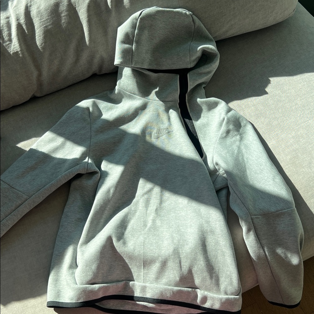 Nike Light Gray Hoodie